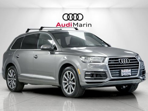 Used 2017 Audi Q7 3.0T Prestige image 7