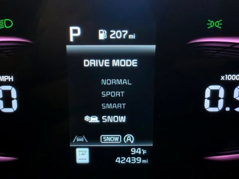 Used 2023 Kia Sportage X-Line w/ X-Line Premium Package AWD/4WD image 41