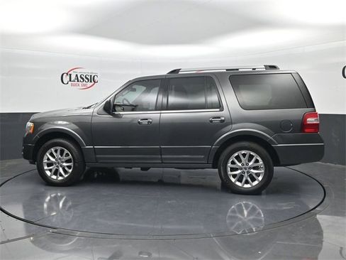 Used 2017 Ford Expedition Limited w/ Equipment Group 301A image 2