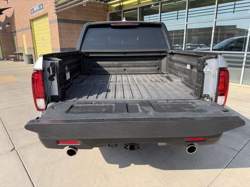 Used 2023 Honda Ridgeline Sport image 32