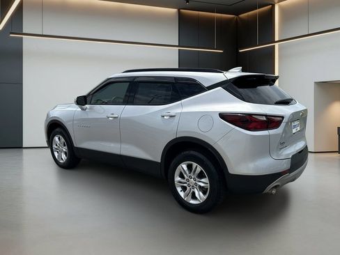 Used 2021 Chevrolet Blazer LT FWD image 3