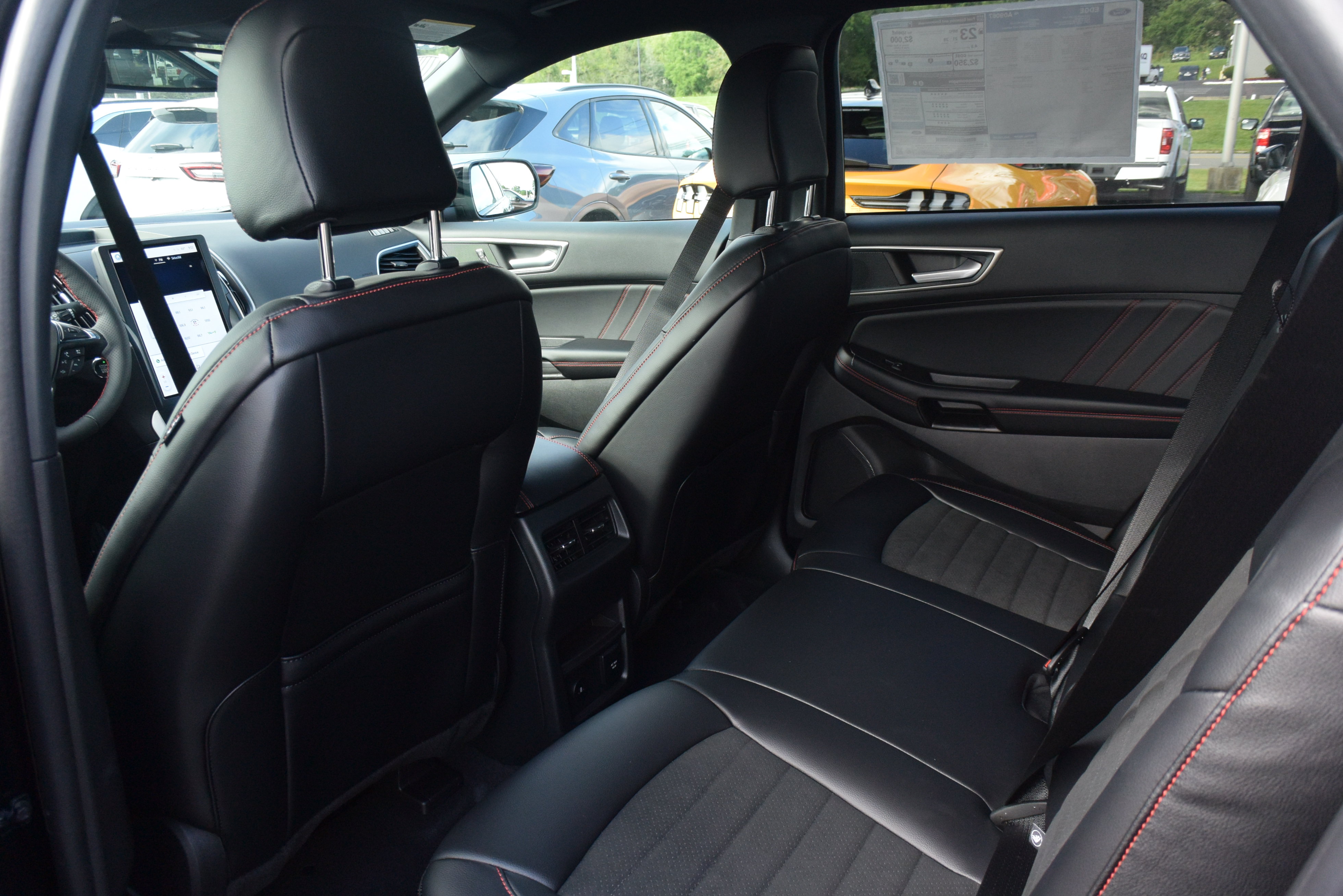 Used 2024 Ford Edge ST-Line AWD/4WD image 15