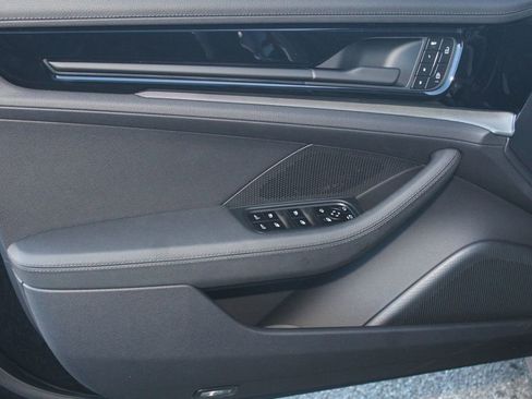 New 2026 Porsche Panamera 4 image 21