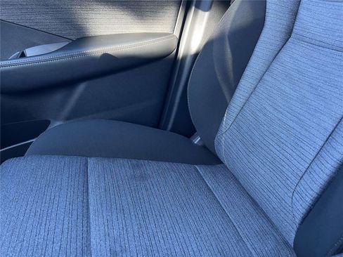 Certified 2023 Nissan Rogue SV image 43