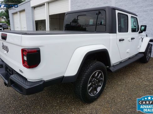 Used 2020 Jeep Gladiator Overland AWD/4WD image 10