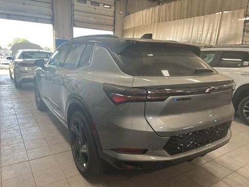 New 2026 Chevrolet Equinox EV RS image 4