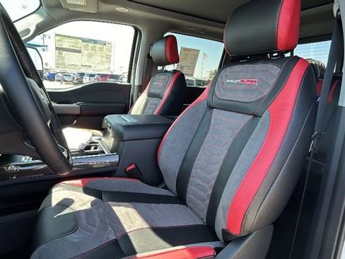 New 2024 Ford F250 Lariat w/ Lariat Ultimate Package image 17