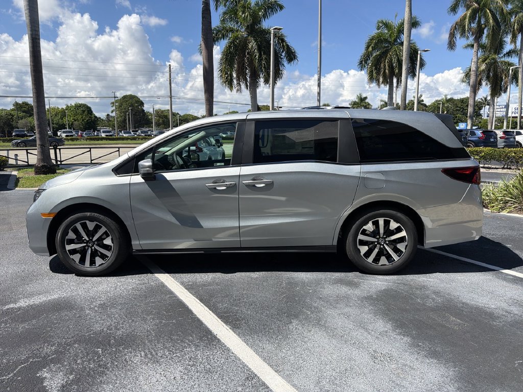New 2027 Honda Odyssey EX-L image 5