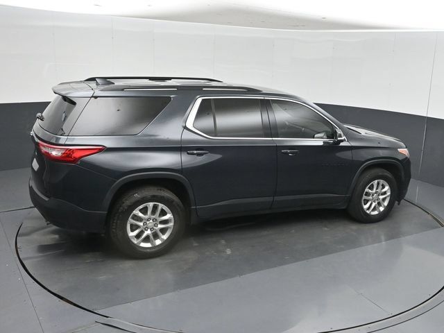 Used 2021 Chevrolet Traverse LT w/ LPO, Blackout Package FWD image 42
