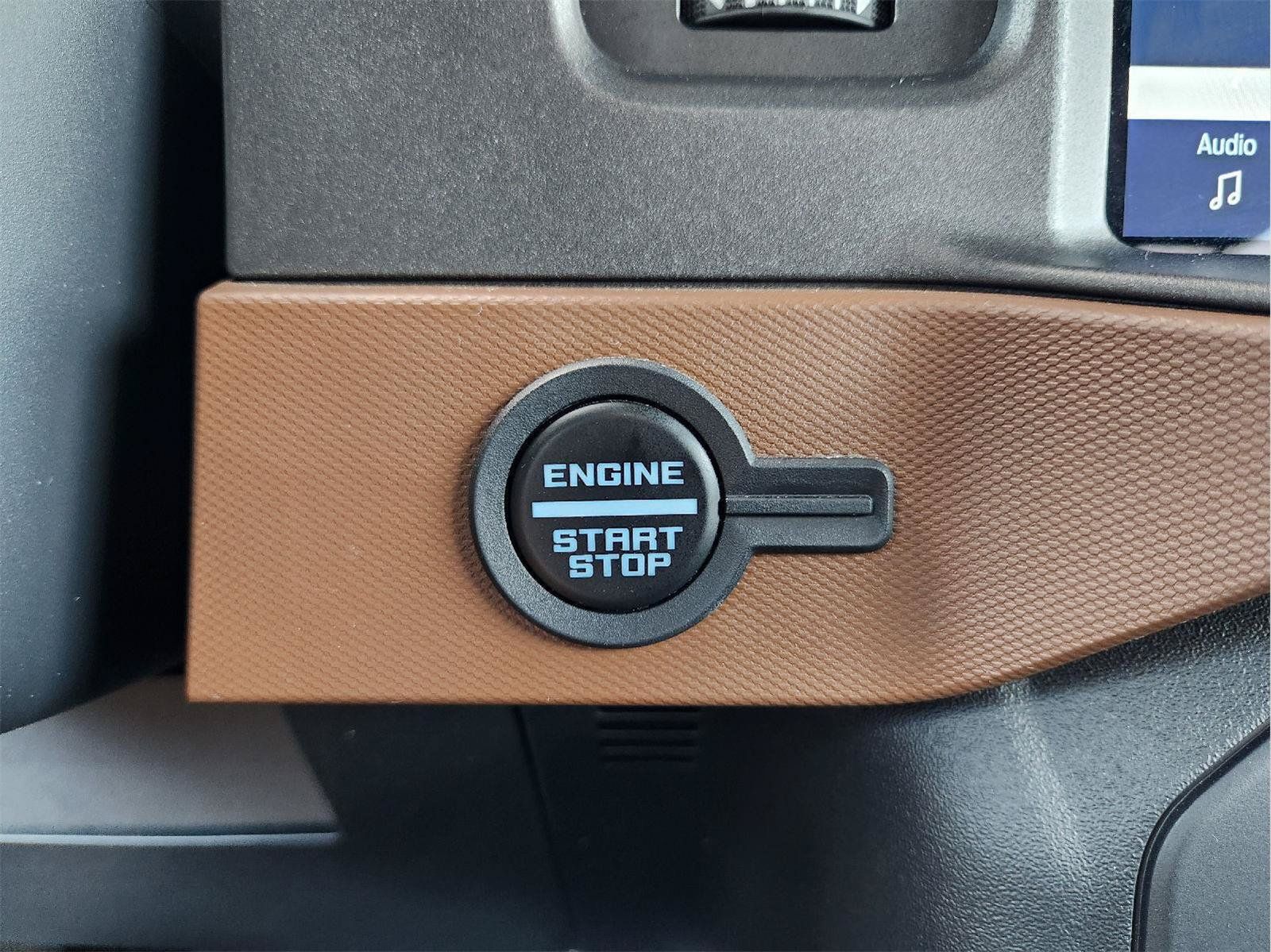 Used 2024 Ford Bronco Outer Banks AWD/4WD image 20