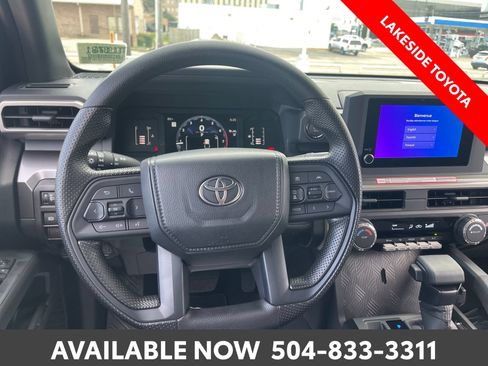 Certified 2026 Toyota Tacoma SR5 AWD/4WD image 23