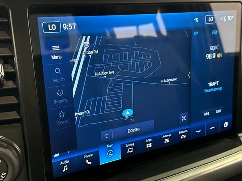 Used 2022 Ford F150 Lariat image 4