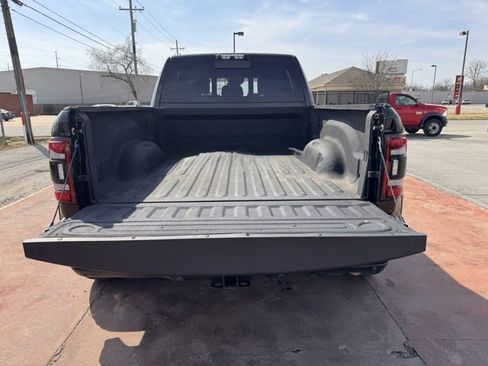 Used 2020 RAM 3500 Laramie w/ Night Edition image 6