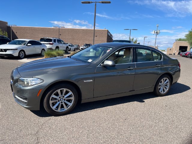 Used 2014 BMW 528i xDrive Sedan AWD/4WD image 1