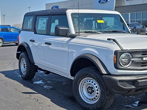 New 2025 Ford Bronco 4-Door AWD/4WD image 67