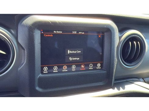 Used 2022 Jeep Wrangler Unlimited Sport AWD/4WD image 21