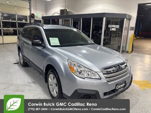 Used 2014 Subaru Outback 2.5i AWD/4WD image 4