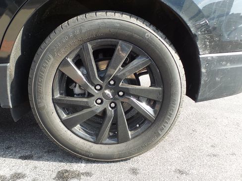 Used 2024 Chevrolet Equinox LS w/ LS Convenience Package image 6