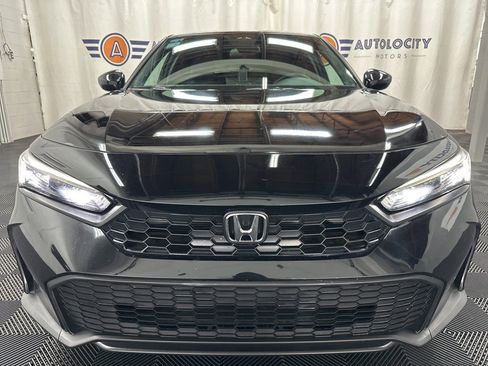 Used 2025 Honda Civic Sport image 3