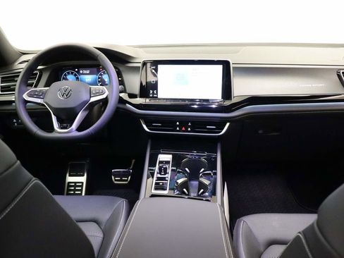 New 2026 Volkswagen Atlas Cross Sport SEL R-Line AWD/4WD image 12