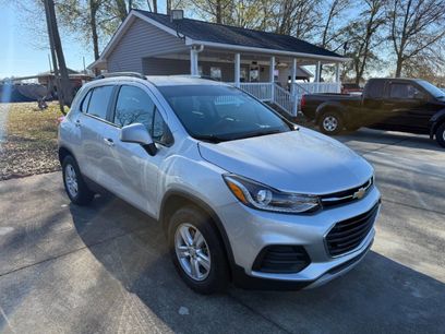 Used 2022 Chevrolet Trax LT w/ Premium Seat Package