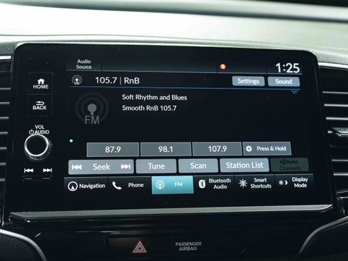 Used 2025 Honda Ridgeline TrailSport image 30