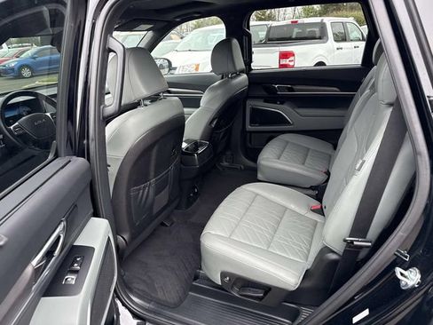 Used 2023 Kia Telluride SX Prestige X-Line image 17