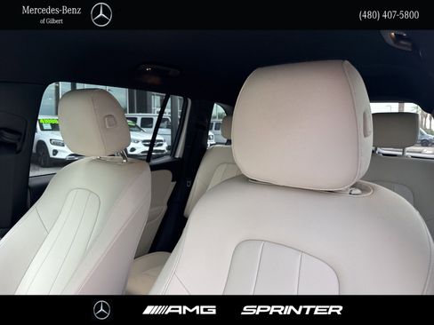 Certified 2025 Mercedes-Benz GLB 250 image 16