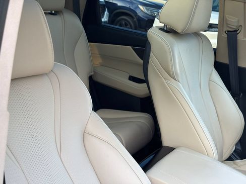 Used 2023 Acura MDX SH-AWD w/ Advance Package image 10