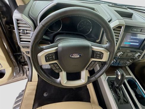 Used 2016 Ford F150 Lariat w/ Equipment Group 502A Luxury image 5