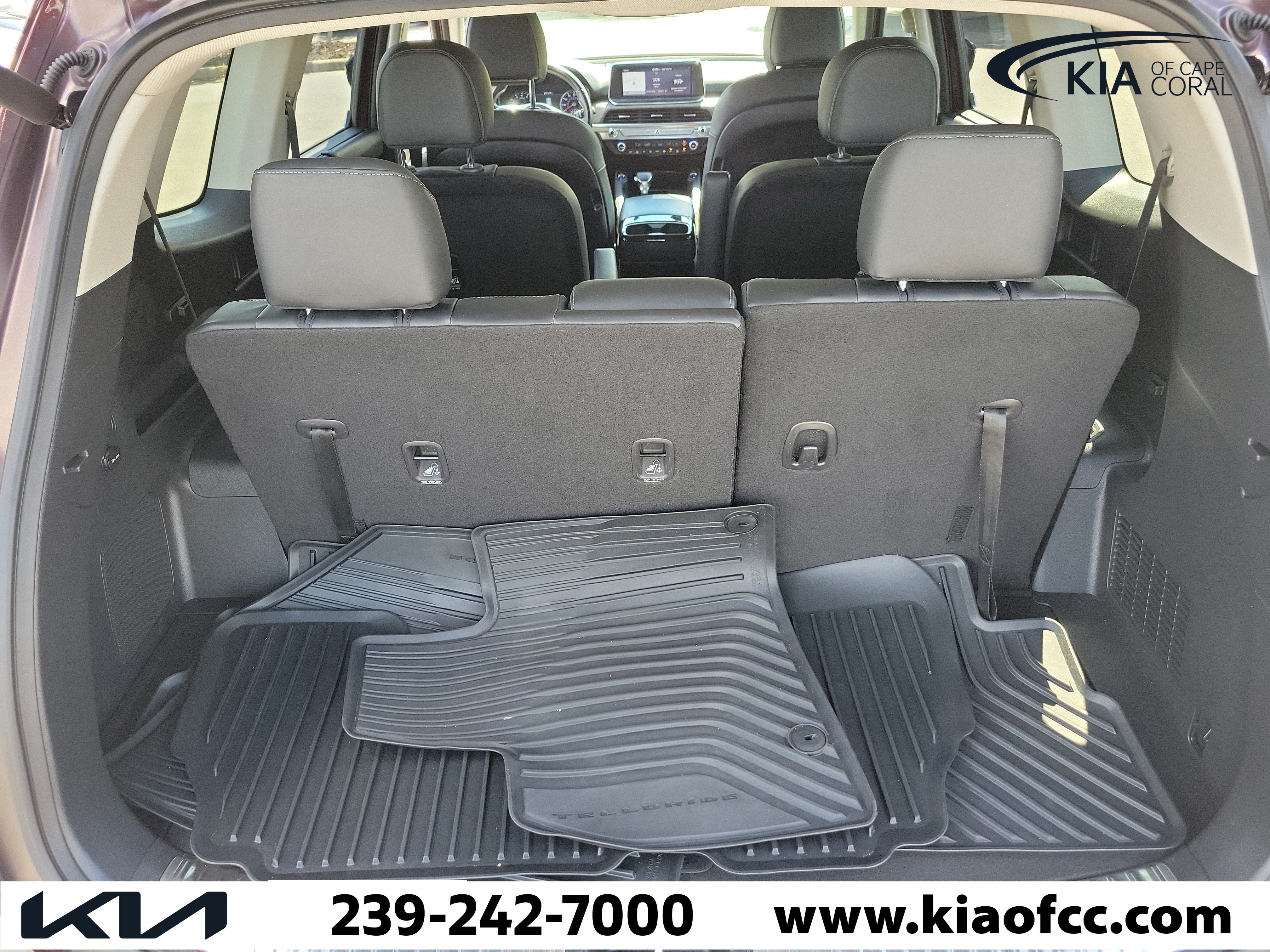 Used 2021 Kia Telluride SX w/ Towing Package FWD image 11