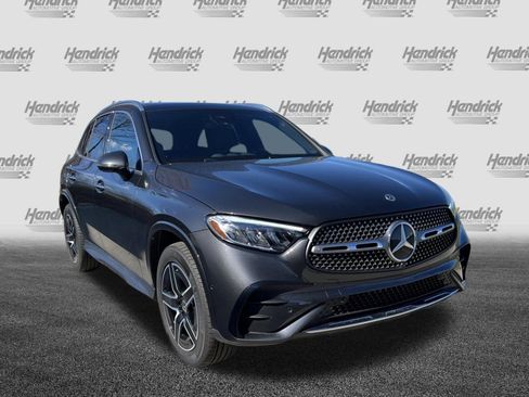 Certified 2025 Mercedes-Benz GLC 300 4MATIC image 2