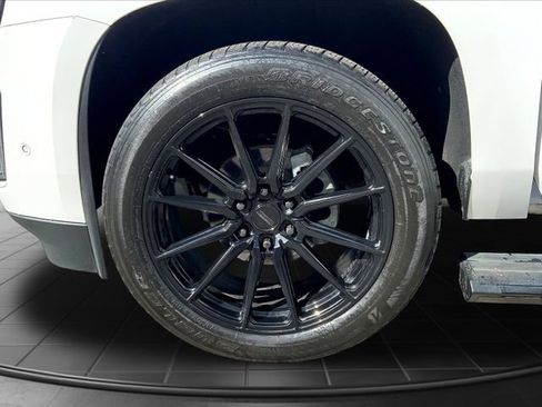 Used 2019 Cadillac Escalade Premium Luxury AWD/4WD image 14
