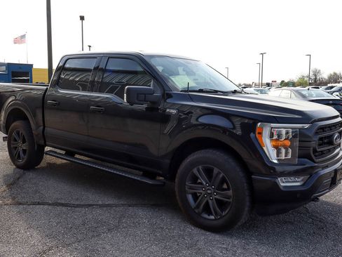 Used 2021 Ford F150 XLT w/ Equipment Group 302A High AWD/4WD image 3