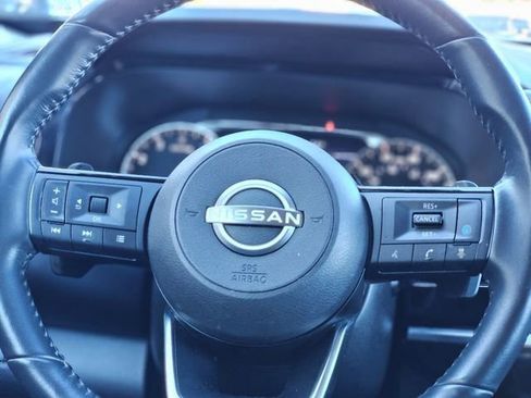 Certified 2024 Nissan Pathfinder SL w/ SL Premium Package image 16