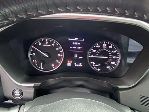 Used 2023 Subaru Ascent Premium w/ Convenience Package image 22