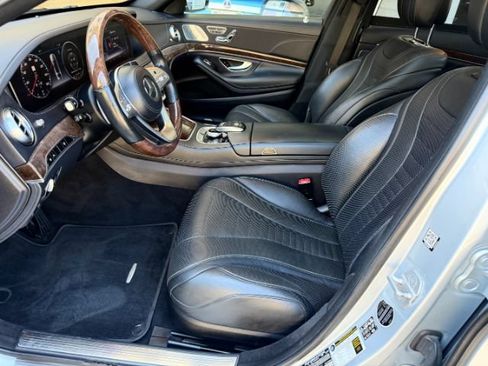 Used 2018 Mercedes-Benz S 560 4MATIC Sedan image 11