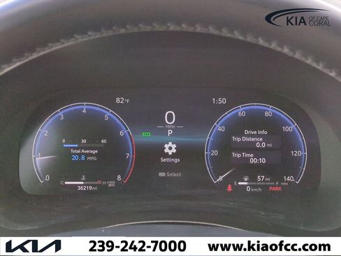 Used 2023 Toyota Highlander LE image 30