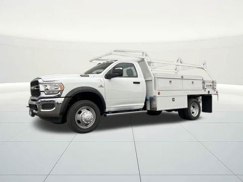 New 2024 RAM 4500 Tradesman image 3