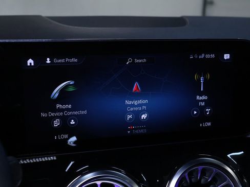 Used 2022 Mercedes-Benz GLA 250 4MATIC w/ AMG Line image 31