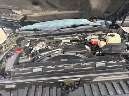 Used 2024 GMC Sierra 2500 Denali Ultimate image 31