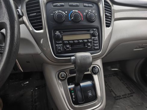 Used 2001 Toyota Highlander 4WD V6 image 44
