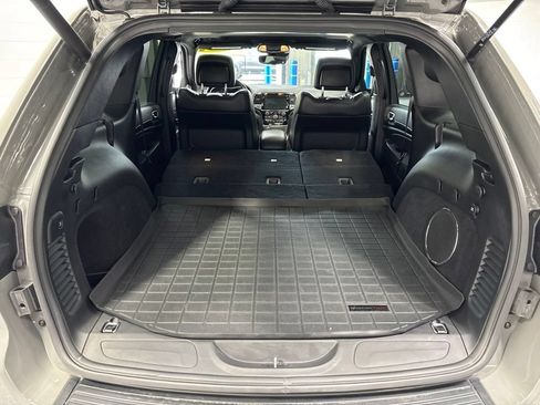 Used 2020 Jeep Grand Cherokee Altitude AWD/4WD image 42