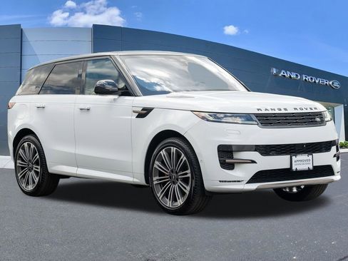 Used 2023 Land Rover Range Rover Sport SE Dynamic AWD/4WD image 3