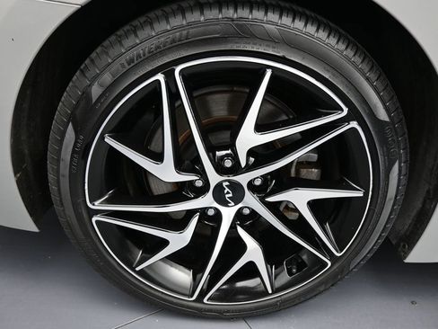 Used 2022 Kia Stinger GT-Line w/ Sun & Sound Package image 43