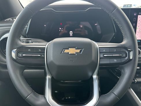 Used 2024 Chevrolet Colorado LT w/ LT Convenience Package image 22