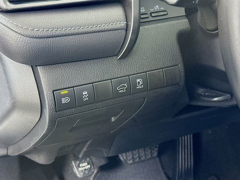 Certified 2022 Toyota Camry SE FWD image 10