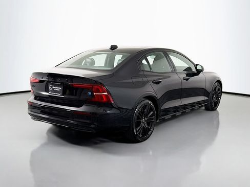 Used 2024 Volvo S60 B5 Plus w/ Climate Package AWD/4WD image 7