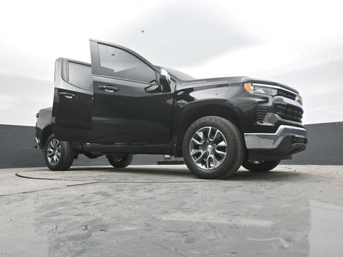 Used 2024 Chevrolet Silverado 1500 LT AWD/4WD image 56