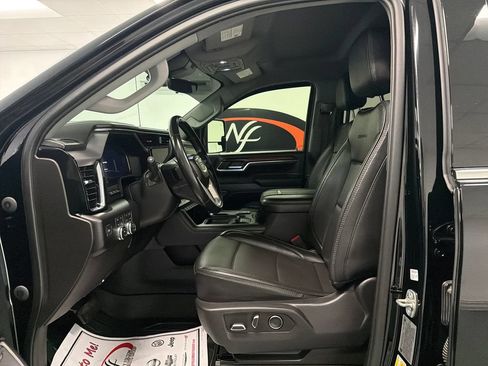 Used 2024 GMC Sierra 2500 Denali w/ Technology Package AWD/4WD image 9